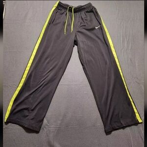 Nike XL Gray and Green